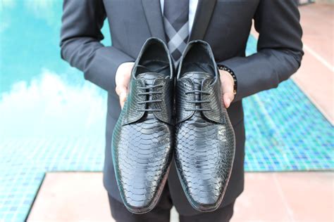 Buy > semi formal shoes for men > in stock