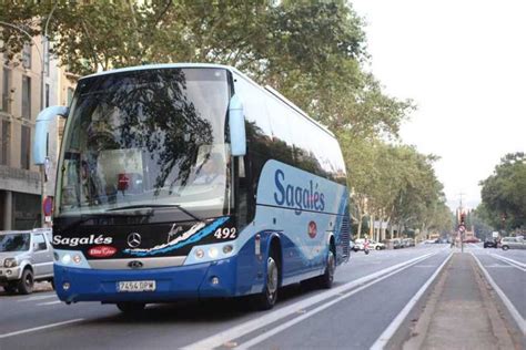 The BEST Barcelona Airport transfers 2024 - FREE Cancellation | GetYourGuide