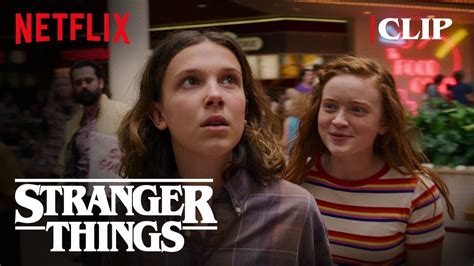 El & Max Shopping Scene | Stranger Things 3 | Netflix - YouTube