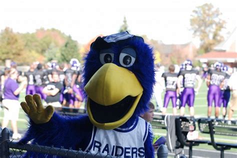 132+ Teams in 132+ Days: The University of Mount Union Purple Raiders (DIII) : CFB