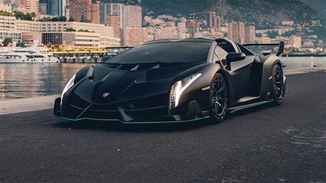 Cette Lamborghini Veneno vaut 5 millions d'euros | GQ France