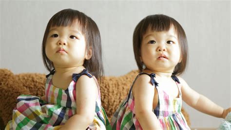 Some identical twins don’t have identical DNA