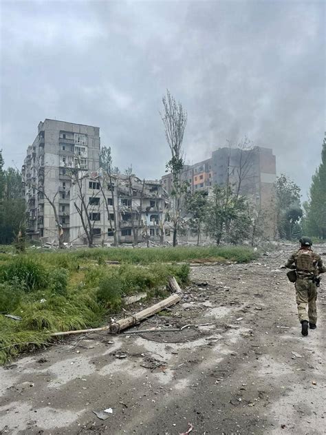 Explosions Avdiivka - arrival in a multi-storey building - how many ...