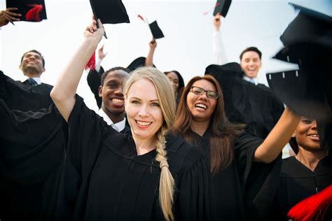 Group of diverse graduating students | Premium Photo - rawpixel