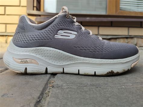 Skechers Arch Fit Review, Facts, Comparison | RunRepeat