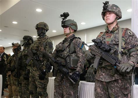 ROK Defense: Warrior Platform: South Korean Future Soldier Project