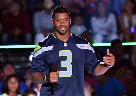 Russell Wilson Returns as Nickelodeon Kids' Choice Sports Awards Host ...