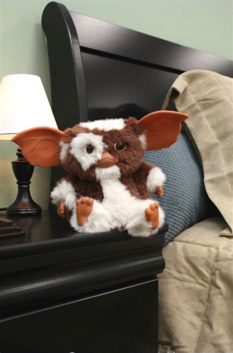 Gremlins Dancing Gizmo Plush 8 inch with Sound - Fans