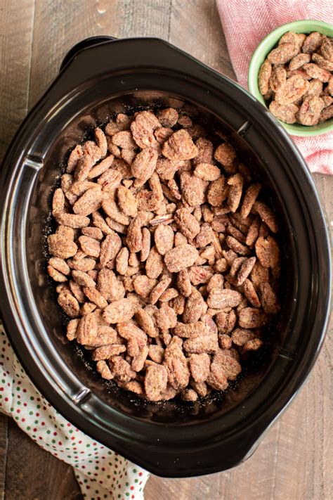 Slow Cooker Candied Pecans - The Magical Slow Cooker