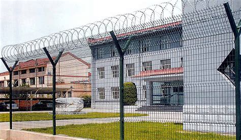 Razor Wire Fence|Anping County Xinqinye Wire Mesh Fence Factory