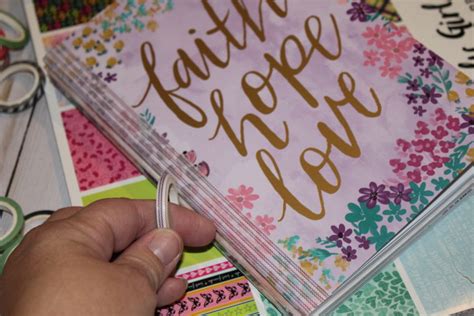 Improve Your Prayer Life with a DIY Prayer Journal | The Life of a Home Mom