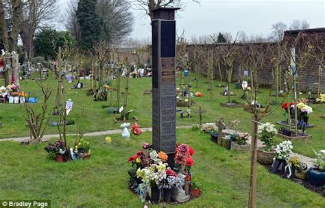 Musicians' Graves | Page 17 | Steve Hoffman Music Forums