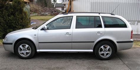 Octavia | 2004 Skoda Octavia 1.9 TDi 4x4 | Peter Fiskerstrand | Flickr