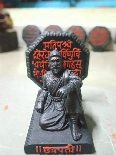 Golden Fiber Shivaji Maharaj Statue, For Interior Decor at Rs 150 in ...