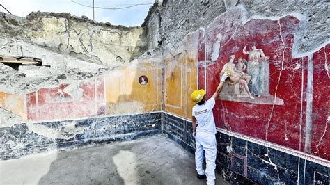 Pompeii yields new secrets and treasures in biggest dig since the 1950s ...