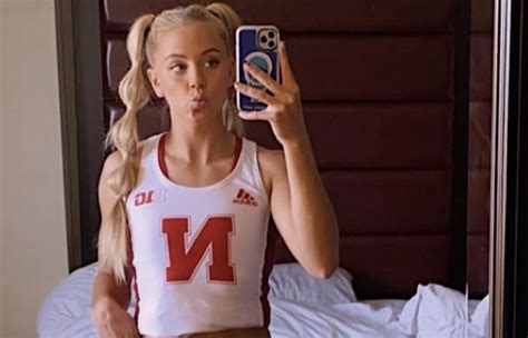 Look: Meet The Nebraska Pole Vaulter Making Headlines - The Spun