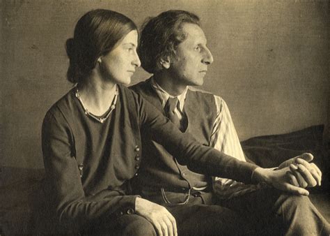 Ananda Coomaraswamy with wife, Stella Bloch, c. 1922 | Giza, Storia, Spiritualità