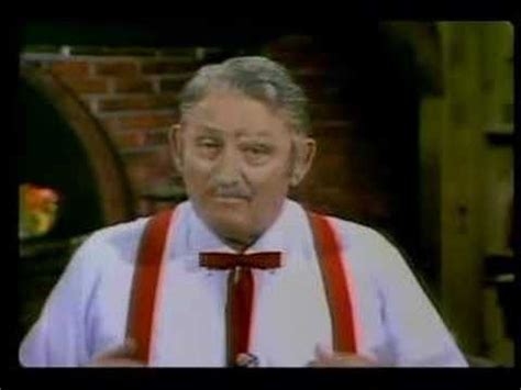 Justin Wilson - "The Cajun Cook" on TV. A character with a great sense ...