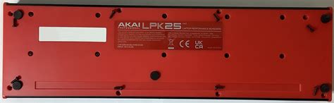 Inside Akai LPK25 Mk2 - Sand, software and sound