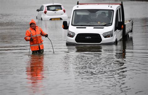 Scotland weather forecast: Flood warnings issued for Glasgow and large ...