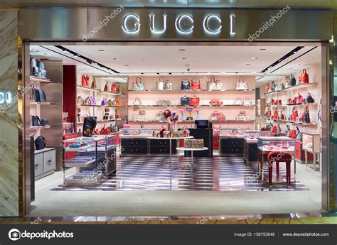 Gucci store at Singapore Changi Airport – Stock Editorial Photo ...