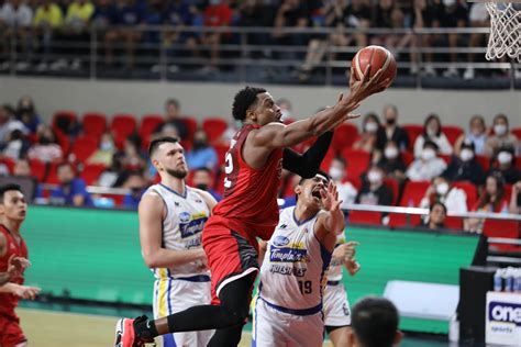 PBA: Justin Brownlee, Ginebra blast Magnolia for 2-1 lead | Inquirer Sports