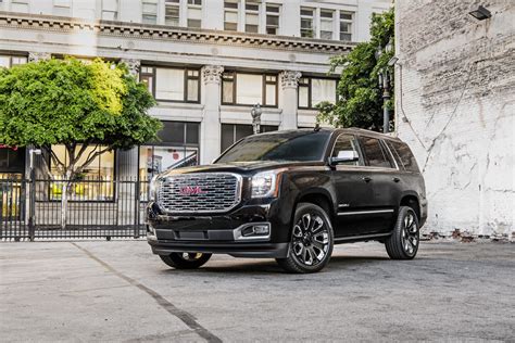 2018 GMC Yukon Denali Ultimate Black Package Info | GM Authority