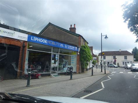 Pictures of Liphook, Hampshire - See Around Britain