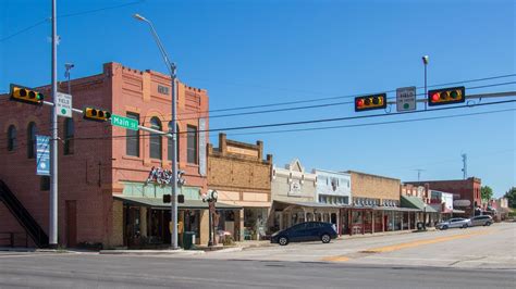 15 Best Things to Do in Smithville, TX - Travel Lens