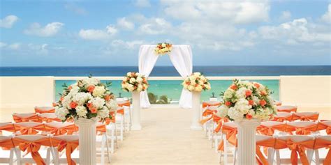 Hyatt Ziva Rose Hall Wedding | Liz Moore Destination Weddings