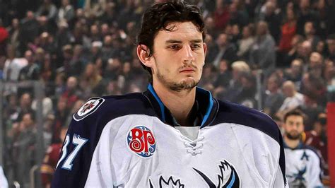 “They put me in danger” - Veteran goalie Connor Hellebuyck criticizes ...