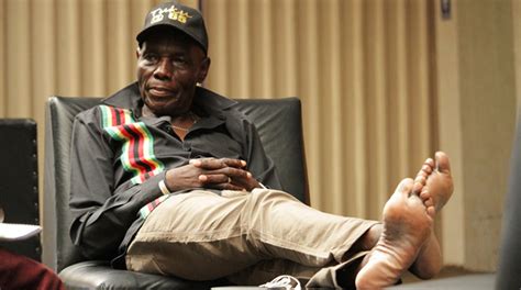 Music legend Oliver Mtukudzi dies – Nehanda Radio