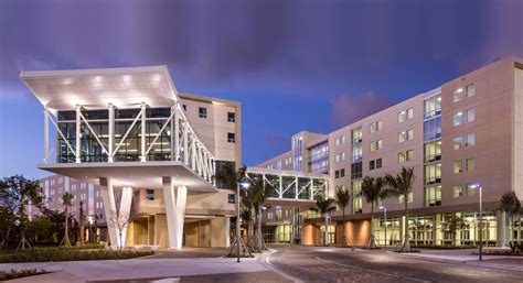 Florida International University Parkview Housing & Recreation Center ...