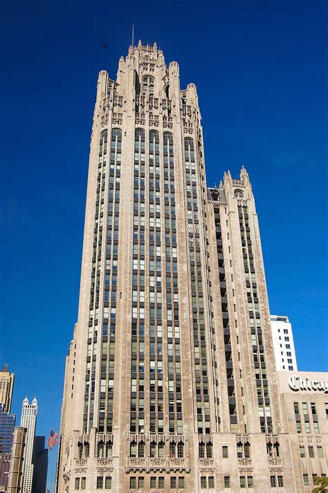 Tribune Tower | Chicago architecture, Skyscraper, Chicago landmarks