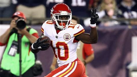 No fine for Tyreek Hill peace sign - NBC Sports