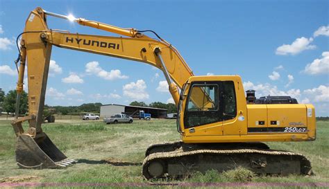 2006 Hyundai Robex 250LC-7 excavator in Claremore, OK | Item BZ9609 sold | Purple Wave