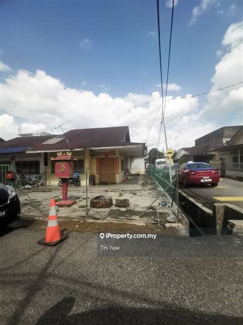 Jinjang selatan, Jinjang End lot Semi-detached House 3 bedrooms for ...