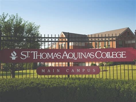 St. Thomas Aquinas College | Athleticademix