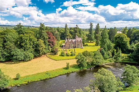 PROPERTY: incredible Callander castle sits on riverfront and has amazing interior by one of ...