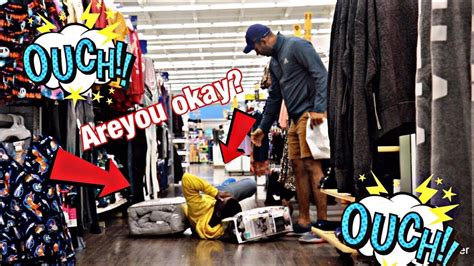 INJURED PRANK ON STRANGERS AT WALMART!! - YouTube