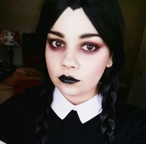 Wednesday Adams | Wednesday addams makeup, Halloween makeup, Girl halloween makeup