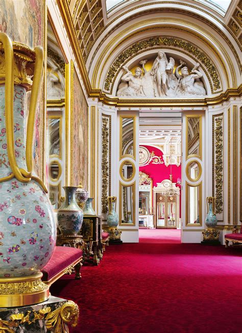 Ashley Hicks Vibrantly Captures the Interiors of Buckingham Palace in a New Anthology ...