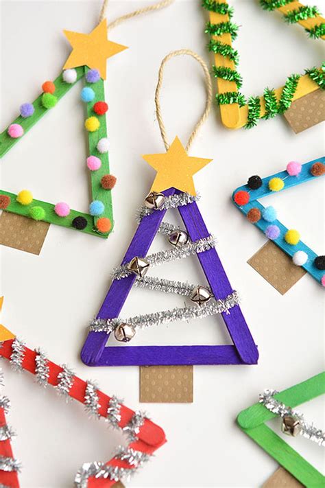 18 Christmas Crafts for Toddlers and Preschoolers