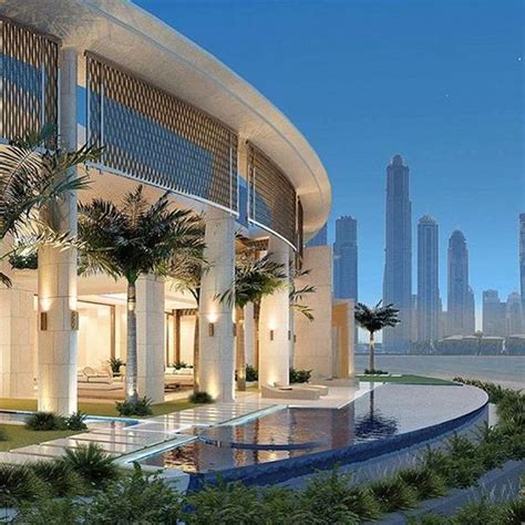 Mugabe renting $500K Dubai villa