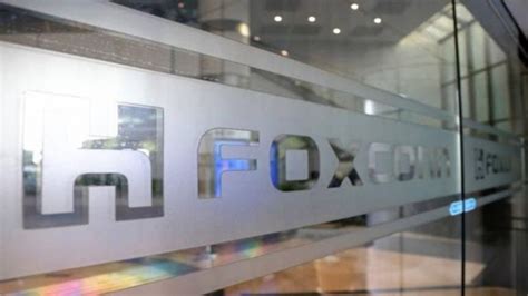 Foxconn purchases 300-acre plot for Rs. 300 crore in Bangalore's ...