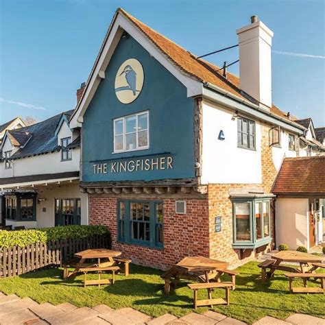 The Kingfisher | Chertsey