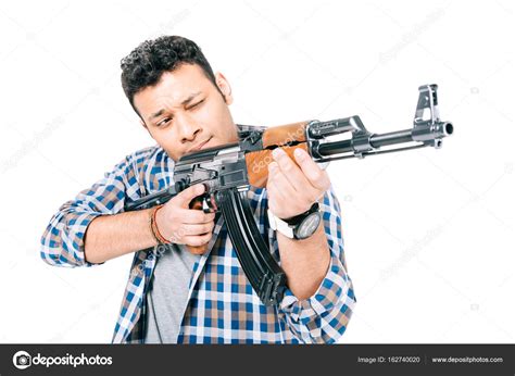 African american man with rifle — Free Stock Photo © DimaGavrish #162740020