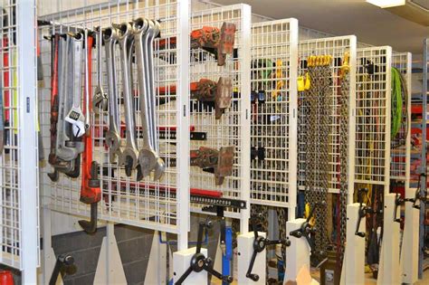 Tool Rooms: Efficient Storage – Efficient Technicians - McLennan & Company