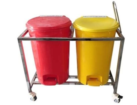 Red and Yellow Medical Waste Bin, For Hospital, Capacity: 3 Litre at Rs ...