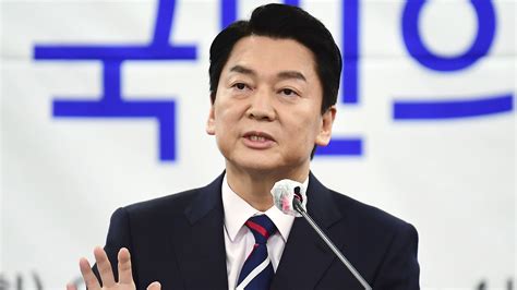 Third candidate holds key to tight South Korean presidential race ...